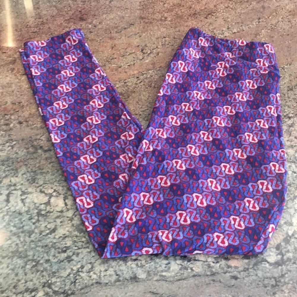 TC NWOT LuLaRoe Leggings B05 729